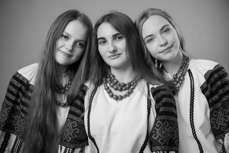 Зображення "Гурт "Друзі" з серії" від Андрій Майовець, розмір: 40х30 см., матеріали: фотопапір, медіум: фотографія, ціна: ₴1000